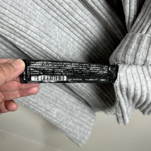 ZARA Knit Womens Gray Ribbed Short Sleeve Sweater Dress Size Medium Mini Length - Picture 6 of 10